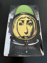 Load image into Gallery viewer, Iconic Style Dish