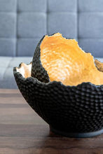 Load image into Gallery viewer, Metro Guilded Bowl