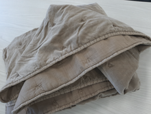 Load image into Gallery viewer, Mason Bee Velvet Throw - Stone