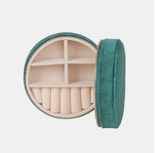 Load image into Gallery viewer, Bree Velvet Jewellery Box
