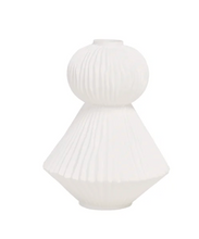 Load image into Gallery viewer, Pleated 2 Tier Round Vase