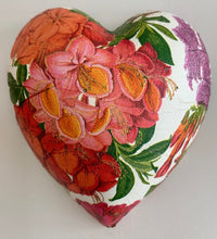 Load image into Gallery viewer, Decorative Hearts