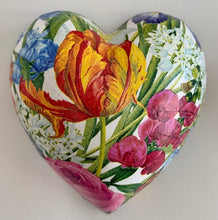 Load image into Gallery viewer, Decorative Hearts