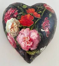 Load image into Gallery viewer, Decorative Hearts
