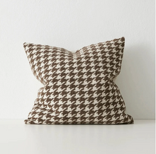Load image into Gallery viewer, Giovanni Cocoa - Bouclé Houndstooth Cushion
