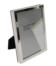 Load image into Gallery viewer, Silver Plated Photo Frame 5x7
