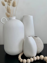 Load image into Gallery viewer, Flugen Vase Medium
