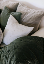Load image into Gallery viewer, Mason Bee Velvet Throw - Olive Green
